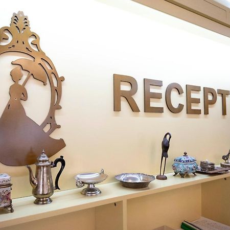 Hotel Bohemia Bacău Eksteriør billede