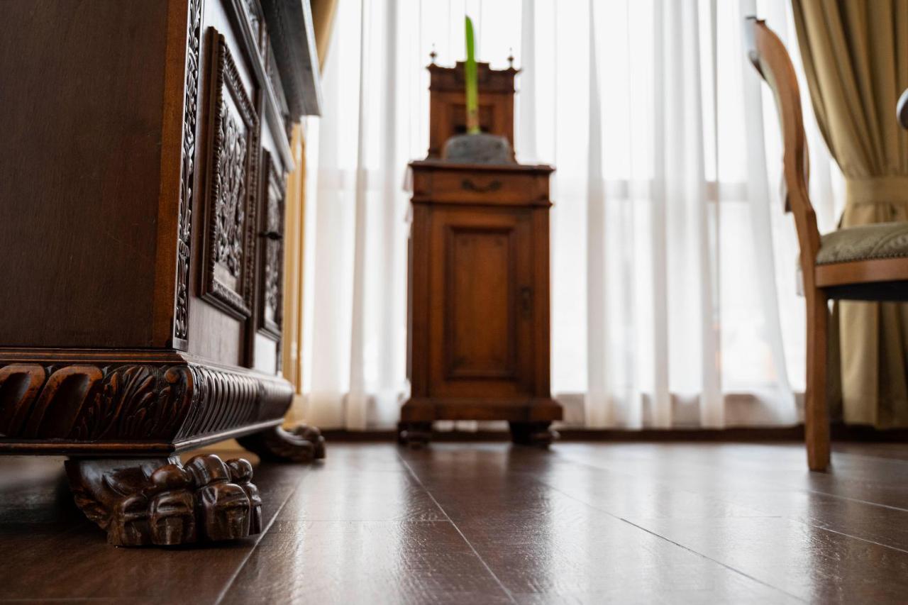 Hotel Bohemia Bacău Eksteriør billede